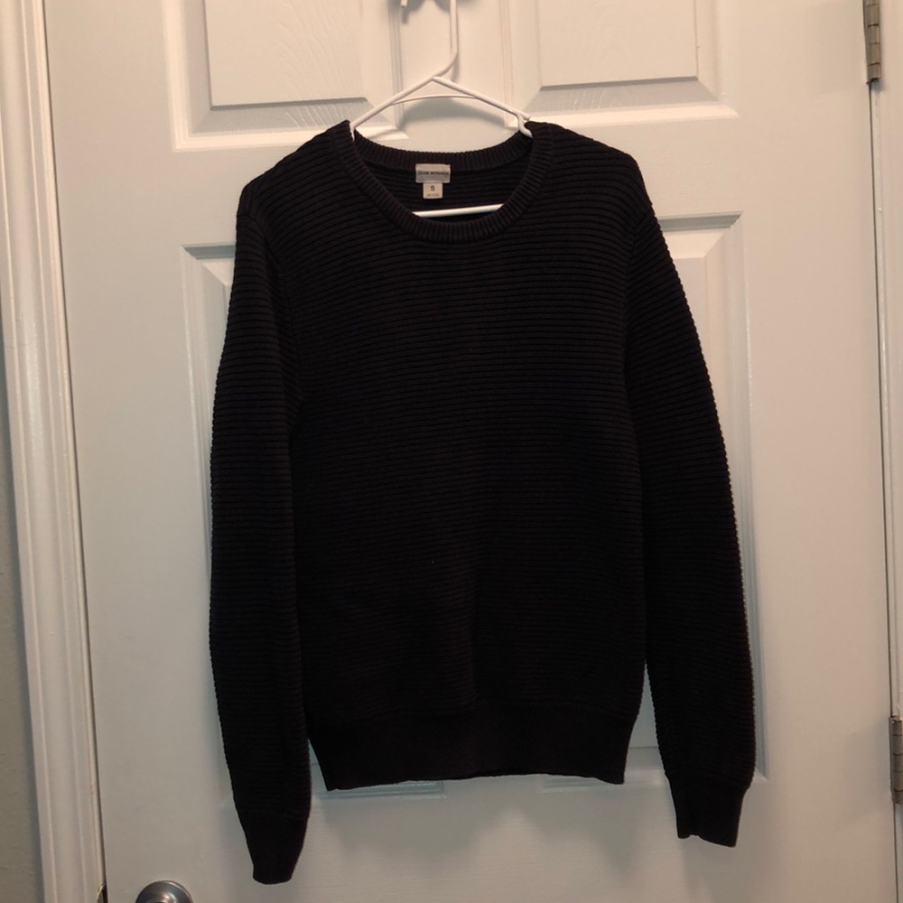 Sweater - Picture 1 of 2